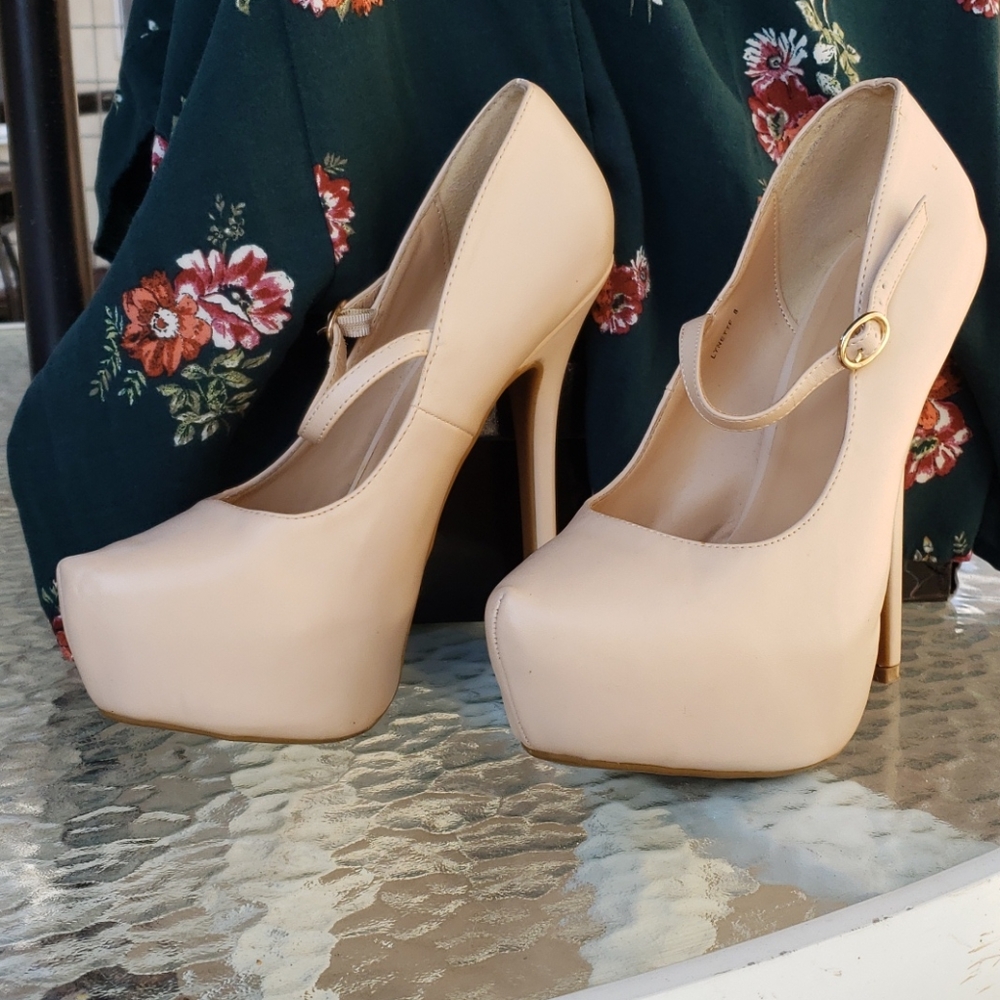 Love D🤔 Heels.